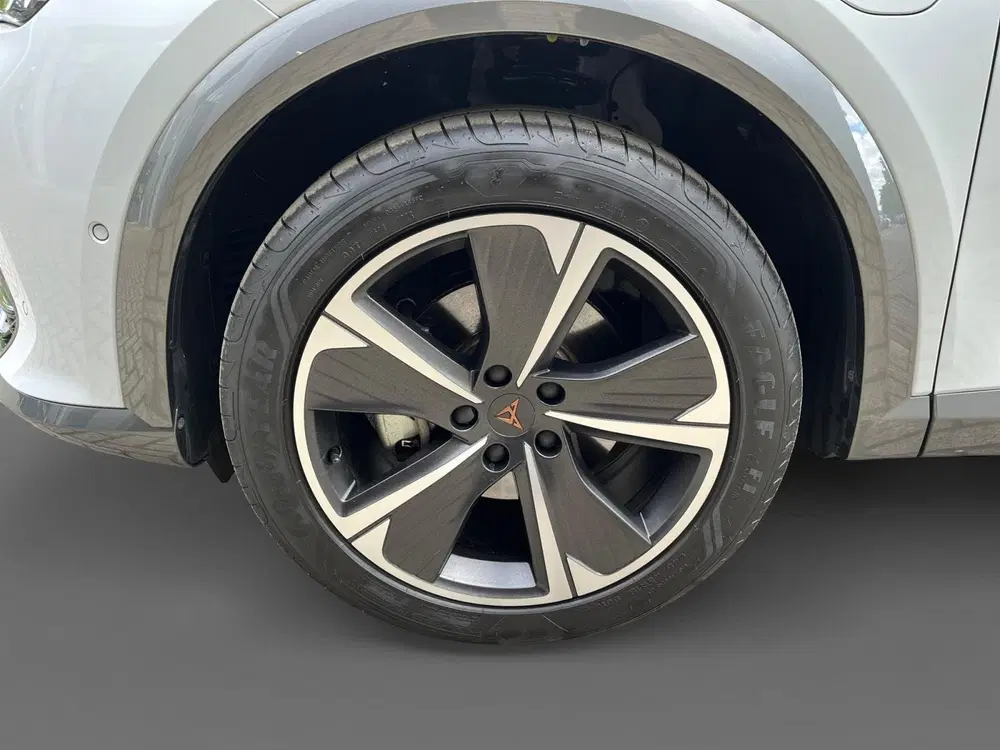 Cupra Formentor 1.4 e-Hybrid Business uit 2024, foto 15