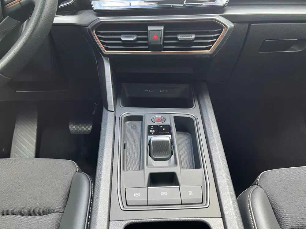Cupra Formentor 1.4 e-Hybrid Business uit 2024, foto 8