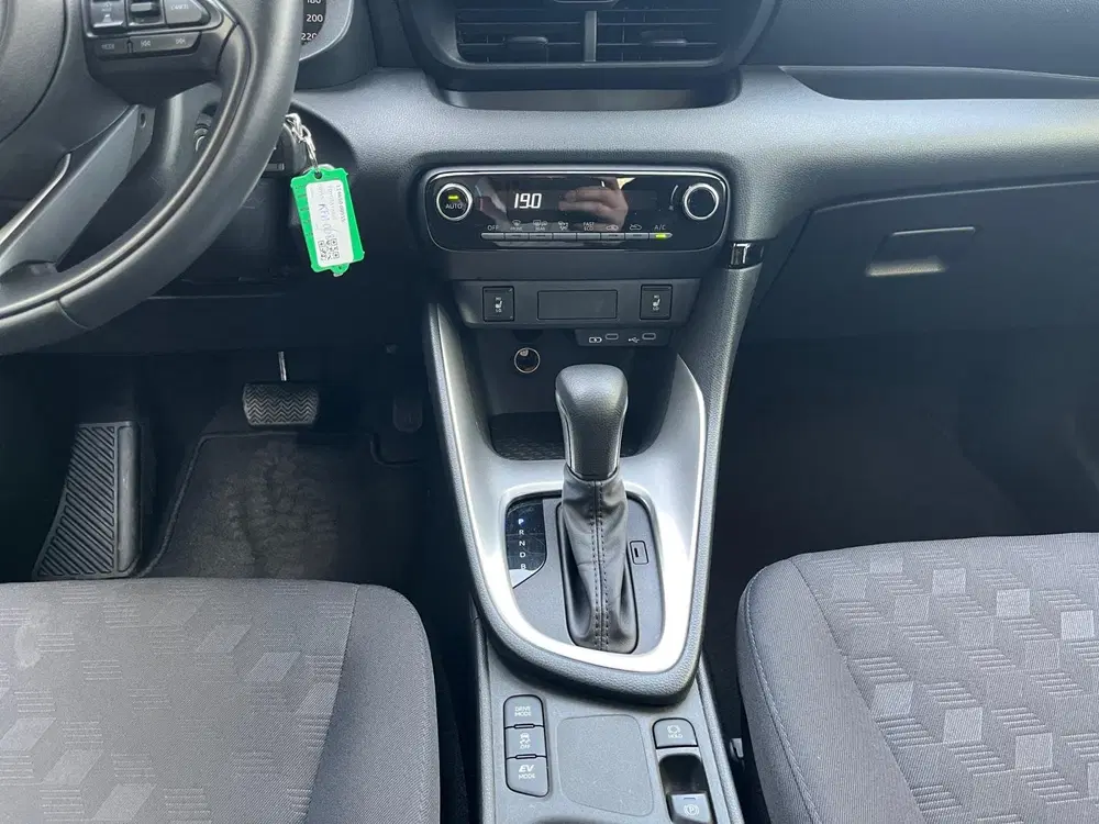 Toyota Yaris 1.5 Hybrid 115 Active uit 2025, foto 8