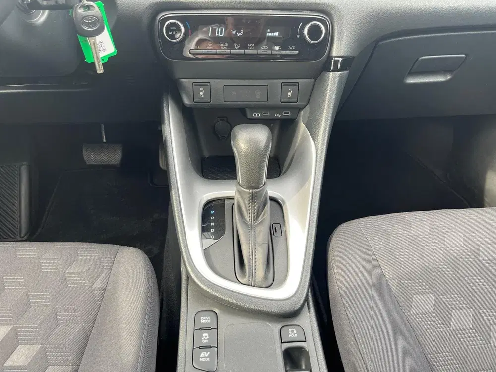 Toyota Yaris 1.5 Hybrid 115 Active uit 2025, foto 8