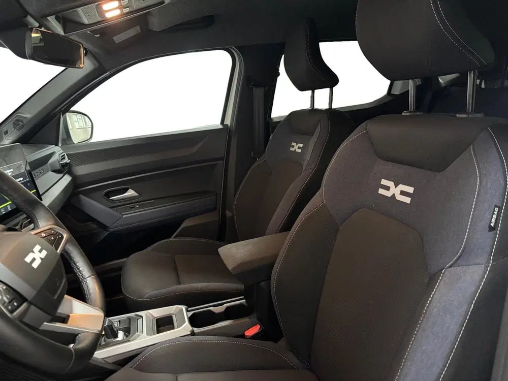 Dacia Duster 1.6 Hybrid 140 Journey AUTOMAAT NAVI AIRCO uit 2024, foto 10
