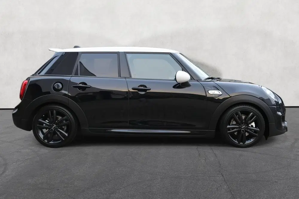 Mini Cooper S Cooper S 2.0 5-deurs uit 2019, foto 11
