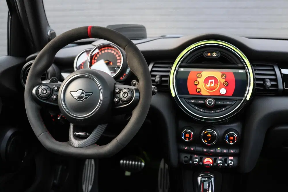 Mini Cooper S Cooper S 2.0 5-deurs uit 2019, foto 13