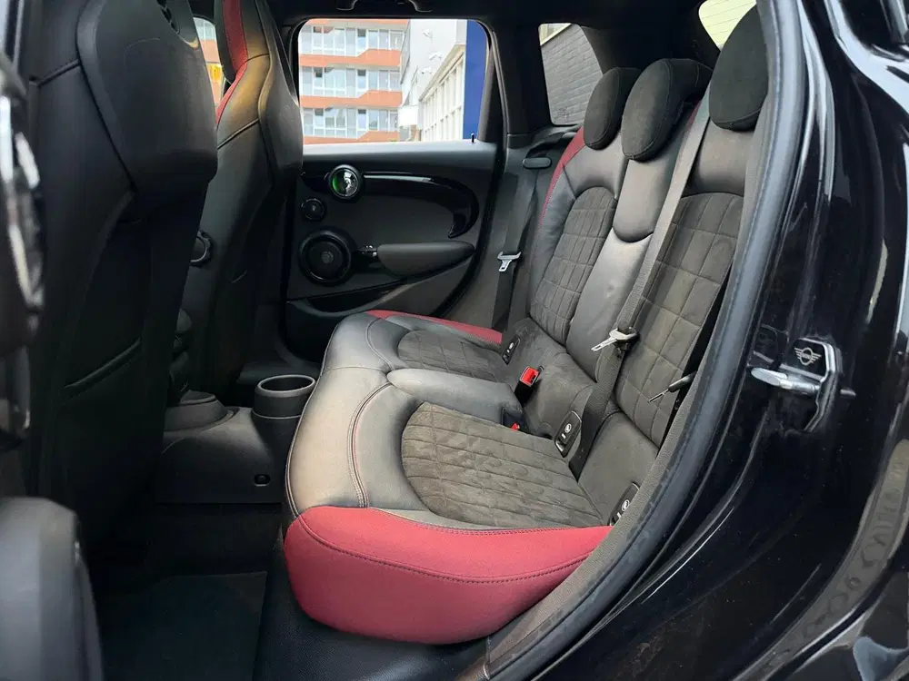 Mini Cooper S Cooper S 2.0 5-deurs uit 2019, foto 6