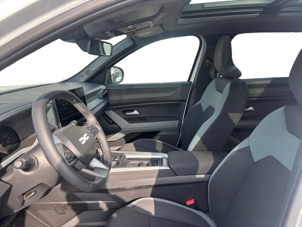 Dacia Bigster 1.8 Hybrid 155 Extreme uit 2025, foto 7