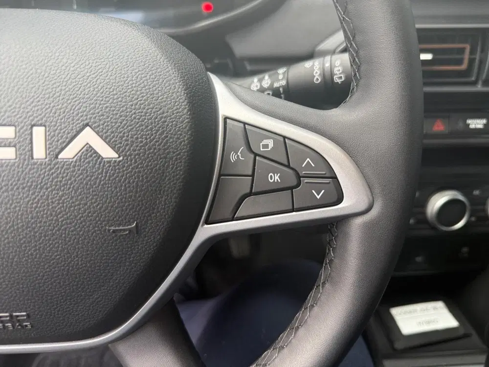 Dacia Jogger 1.6 Hybrid 140 Extreme 5p AUTOMAAT AIRCO C uit 2025, foto 12