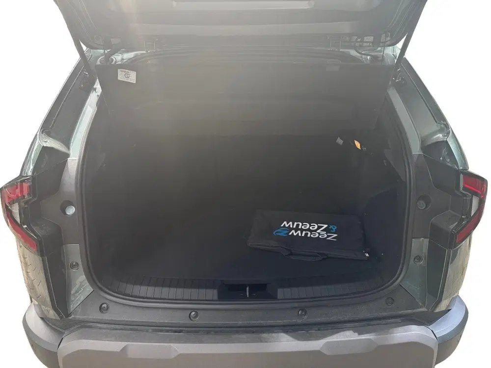 Dacia Duster 1.6 Hybrid 140 Journey NAVIGATIE AIRCO 360 uit 2025, foto 13
