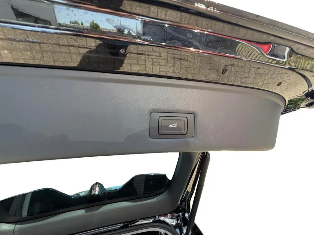 Voyah Courage Business Edition 80 kWh uit 2026, foto 13