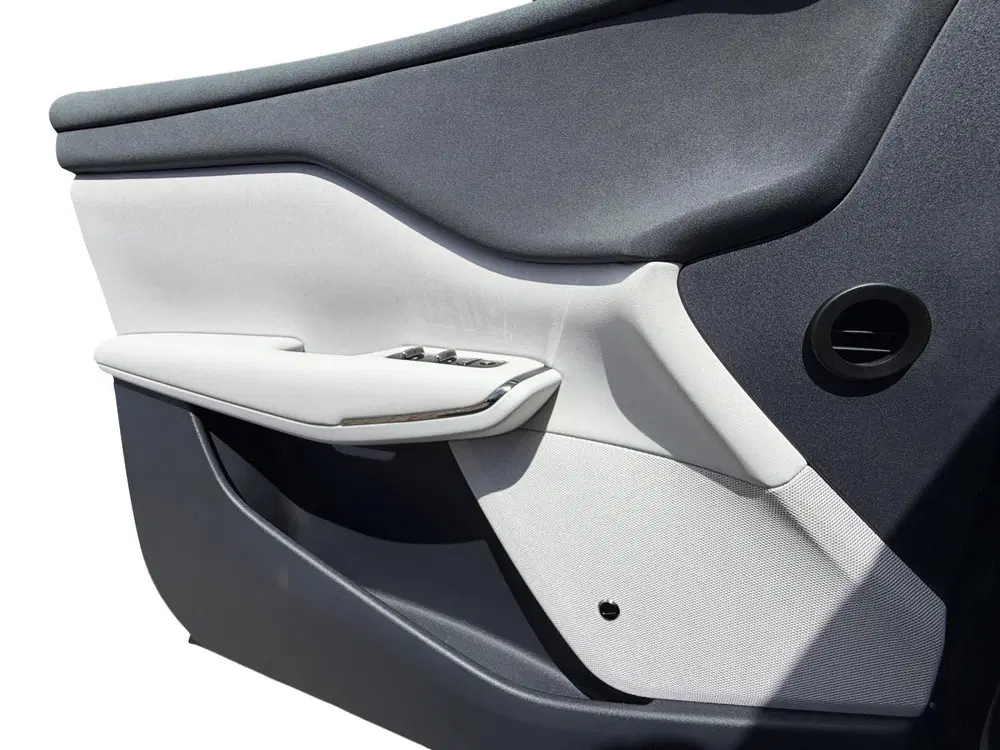 Voyah Courage Business Edition 80 kWh uit 2026, foto 9