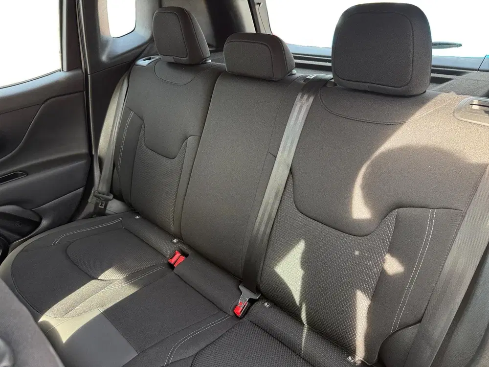 Jeep Renegade 1.5T e-Hybrid Longitude *Automaat*Navi+Cam uit 2024, foto 10