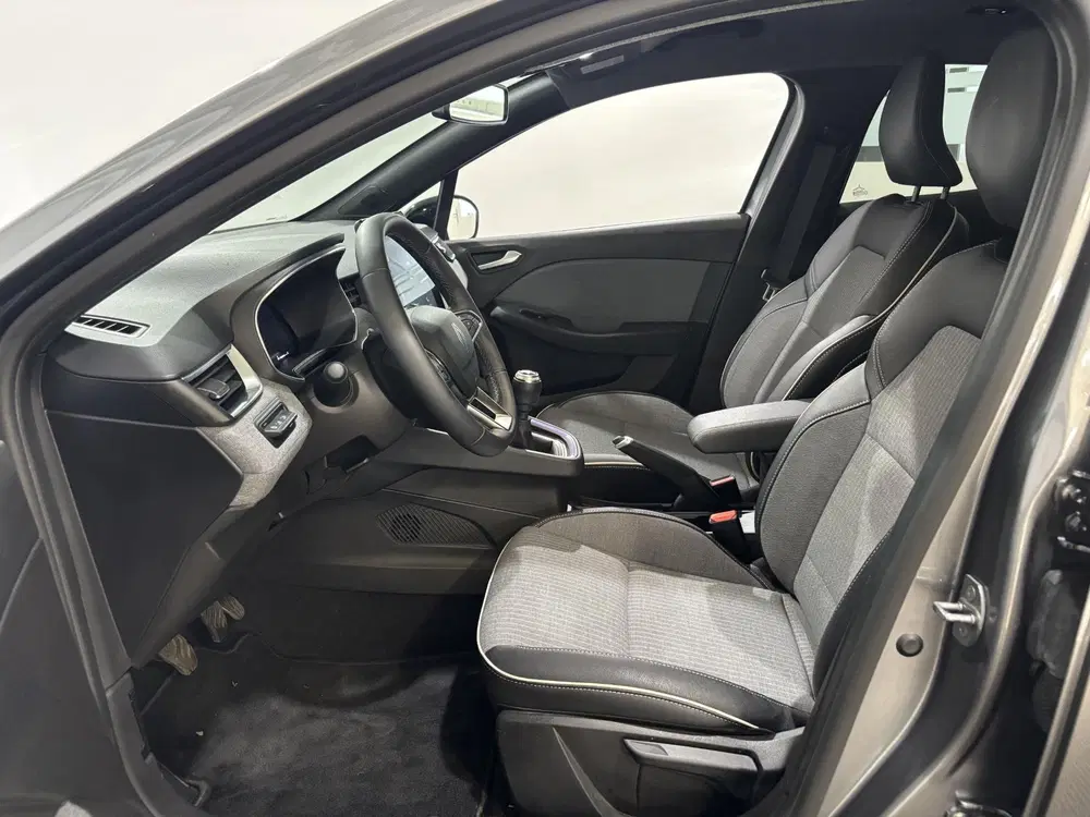 Renault Clio 90PK TCe GPF Techno uit 2025, foto 12