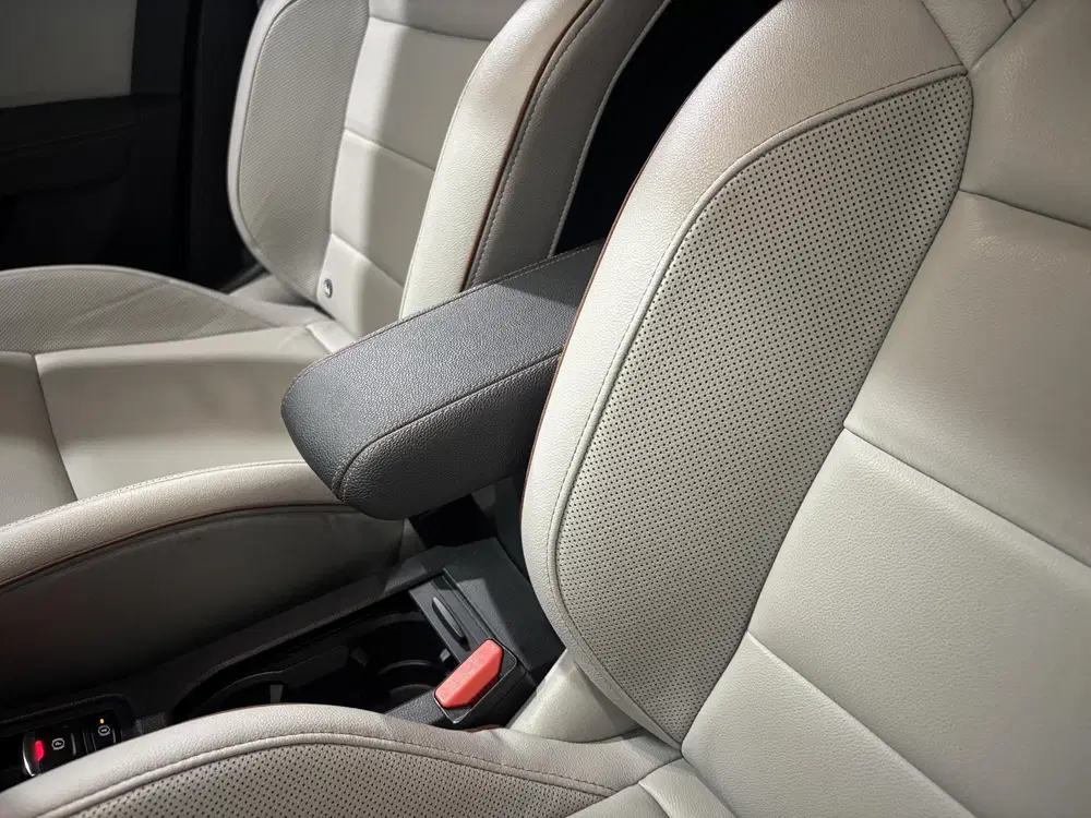 Renault Clio 100PK TCe Initiale Paris uit 2019, foto 10