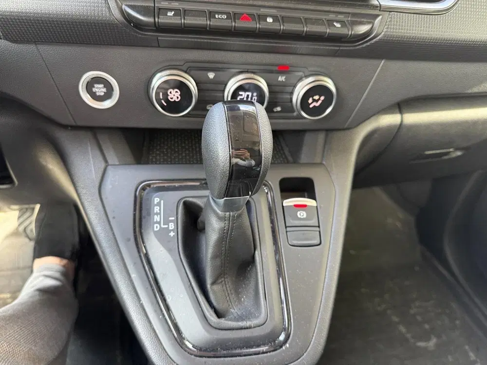 Renault Kangoo E-Tech Extra L1 44 kWh AUTOMAAT AIRCO CAME uit 2025, foto 9