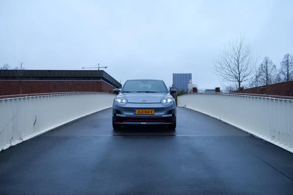 Nissan Micra Advance 52 kWh NISMO uit 2025, foto 3