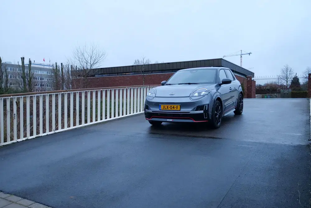 Nissan Micra Advance 52 kWh NISMO uit 2025, foto 4