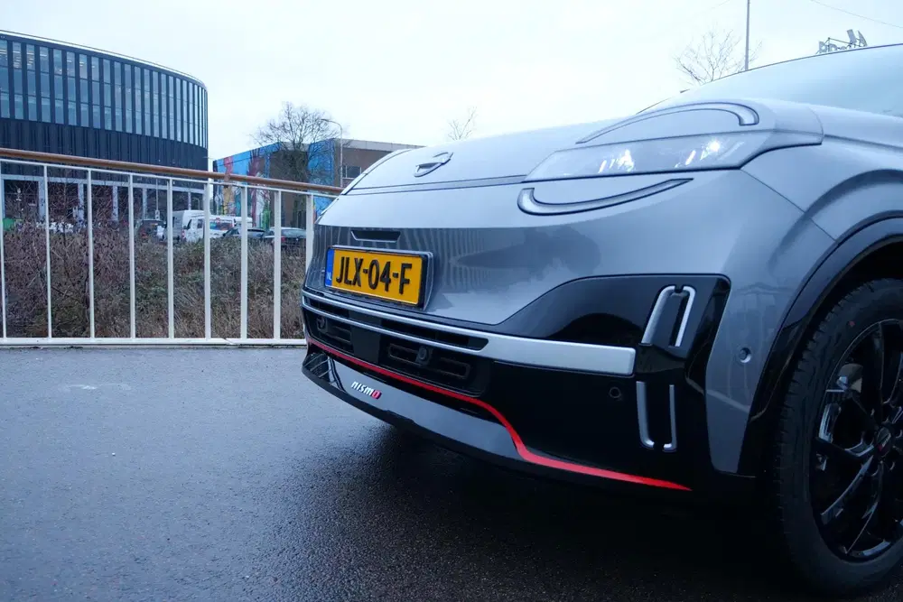 Nissan Micra Advance 52 kWh NISMO uit 2025, foto 5