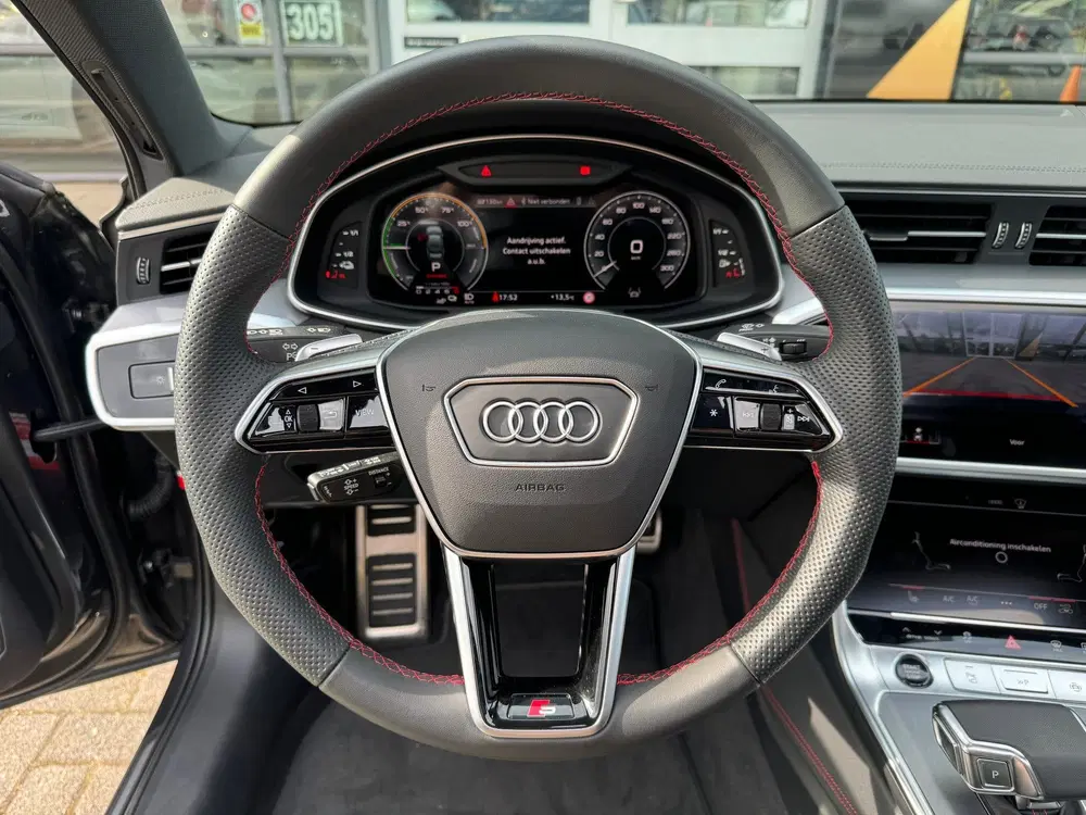 Audi A6 55 TFSI e Quattro S Line uit 2023, foto 15