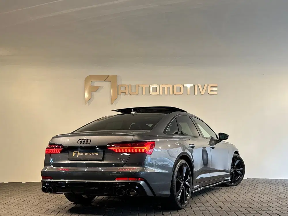 Audi A6 55 TFSI e Quattro S Line uit 2023, foto 4