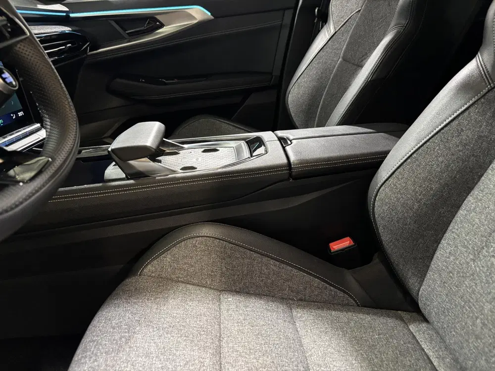 Renault Rafale 200PK E-Tech Full Hybrid Techno Automaat uit 2024, foto 10