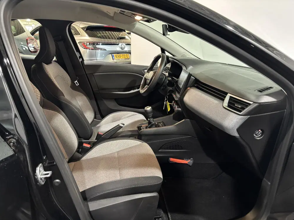 Renault Clio 90PK TCe GPF Evolution uit 2025, foto 14