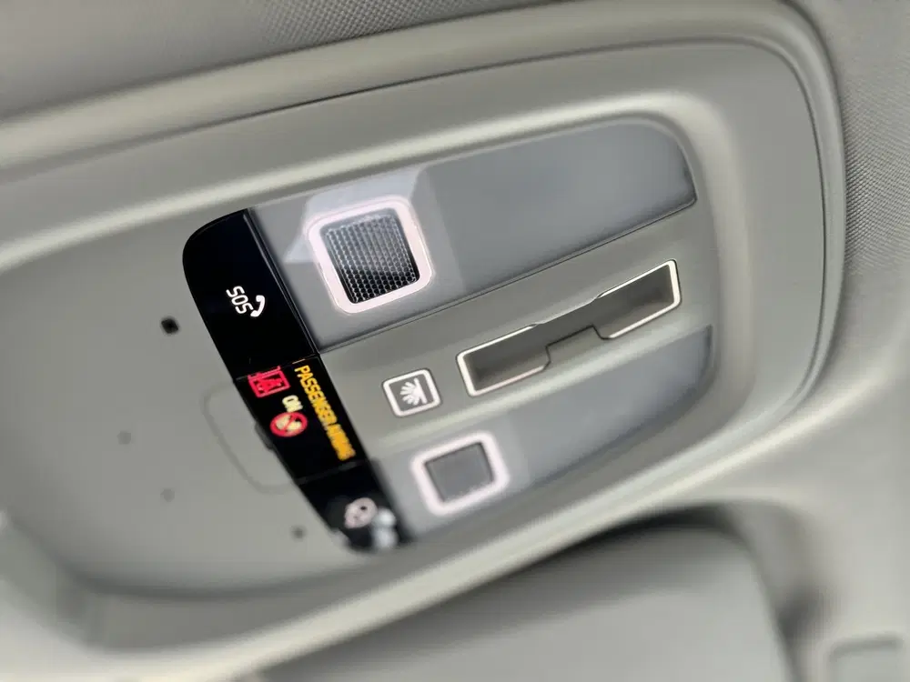 Volvo S60 2.0 B4 Automaat Plus Dark Panoramadak uit 2023, foto 13