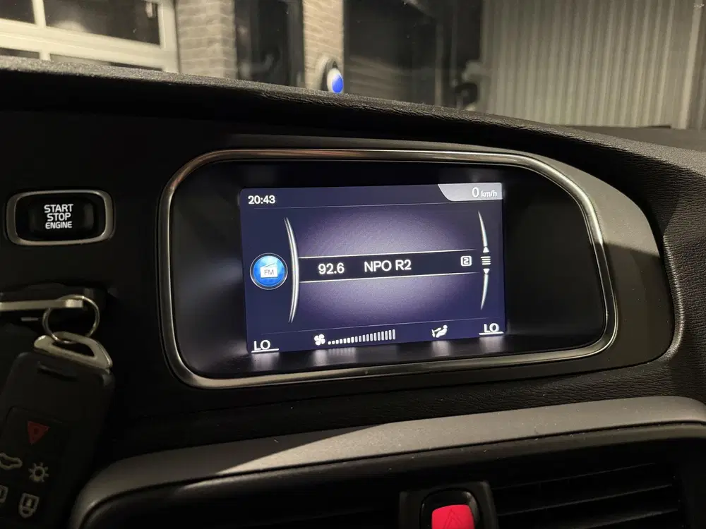 Volvo V40 1.5 T2 Polar automaat navigatie uit 2019, foto 14