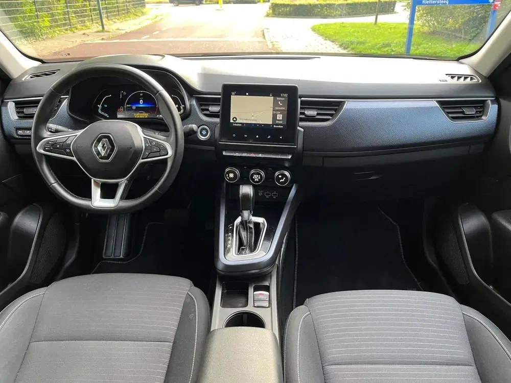 Renault Arkana 1.6 E-Tech Hybrid 145 Intens Camera uit 2021, foto 4