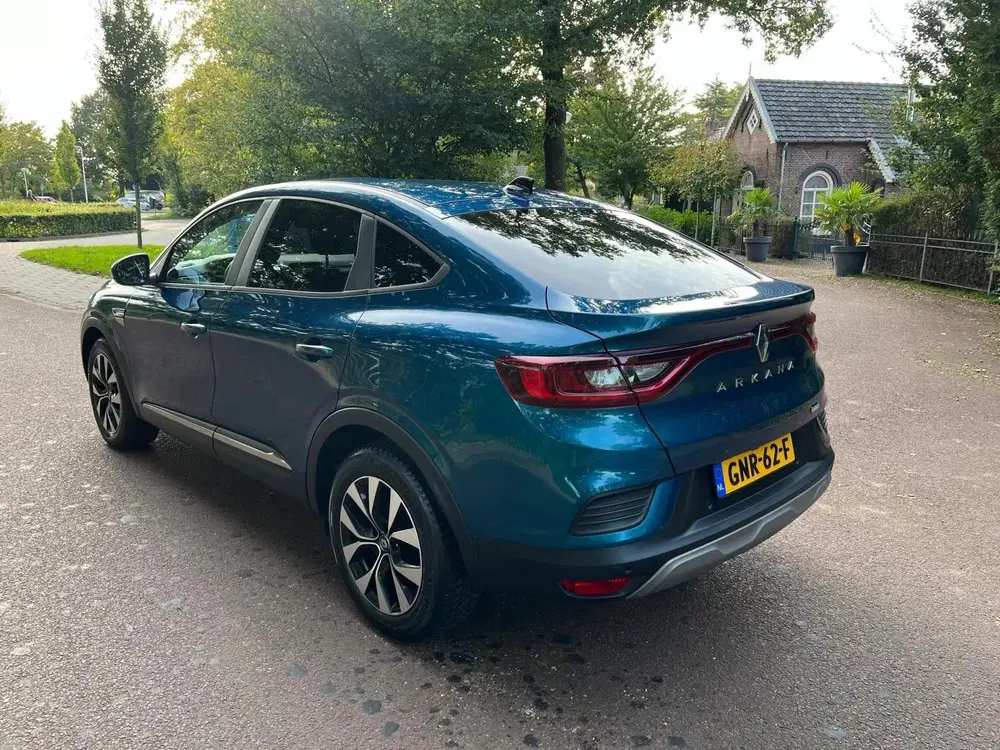 Renault Arkana 1.6 E-Tech Hybrid 145 Intens Camera uit 2021, foto 8