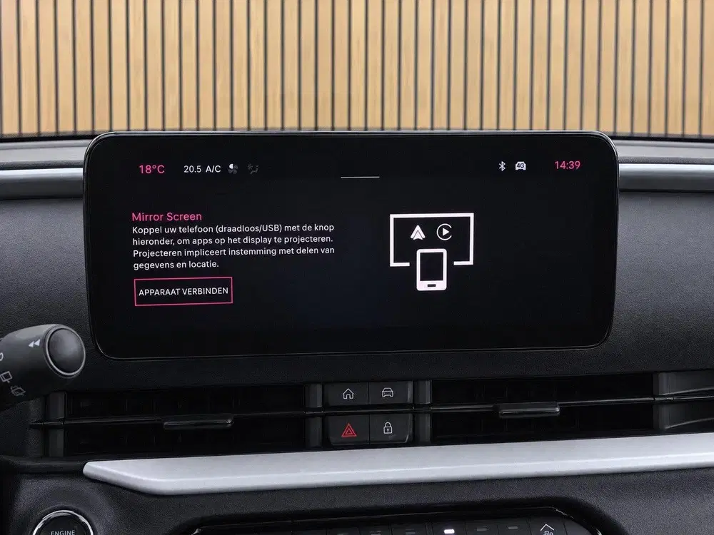 Fiat 600 1.2 Hybrid Urban uit 2025, foto 15
