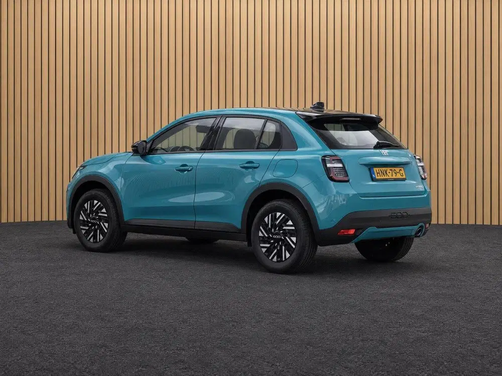 Fiat 600 1.2 Hybrid Urban uit 2025, foto 2