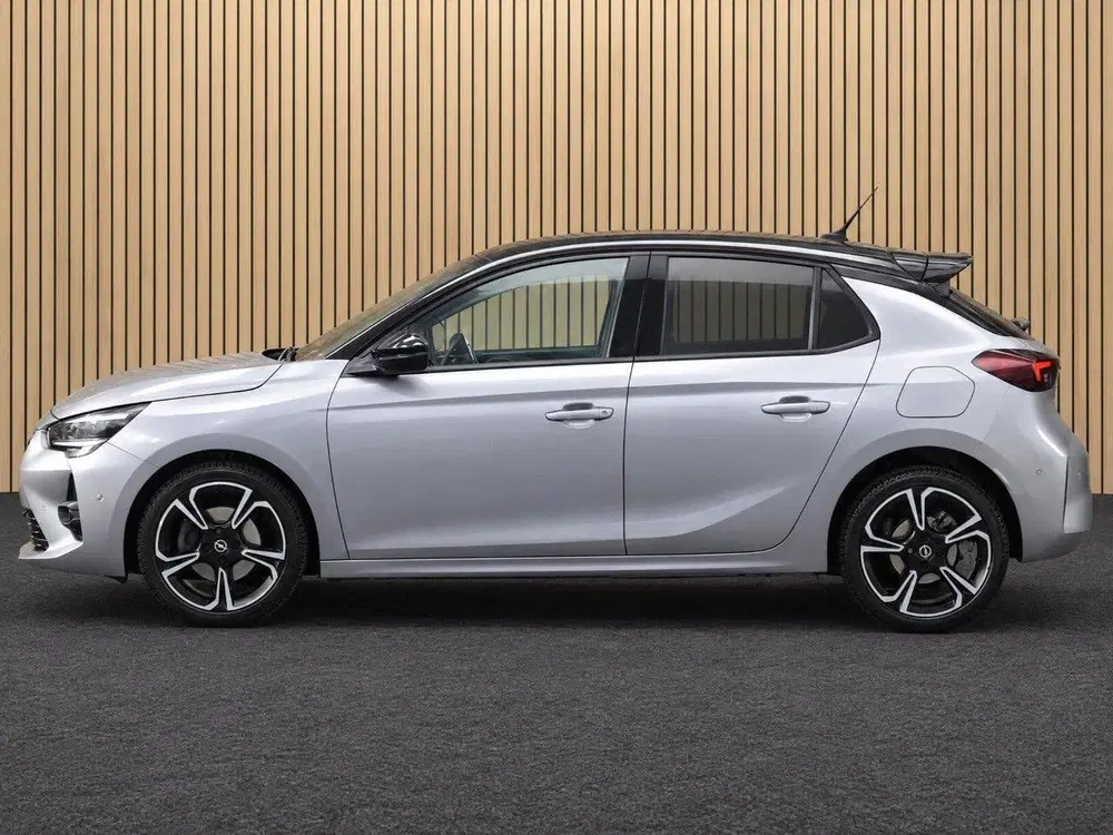 Opel Corsa 1.2T GS Line Automaat uit 2021, foto 9
