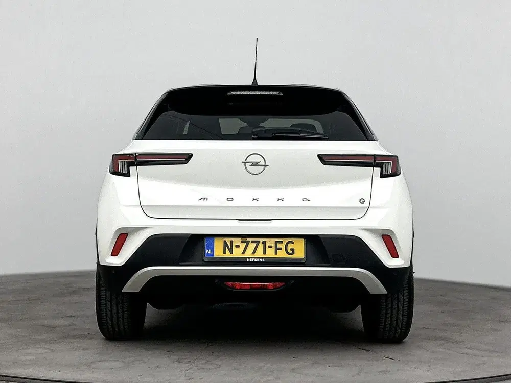 Opel Mokka Business Elegance 50-kWh uit 2021, foto 4
