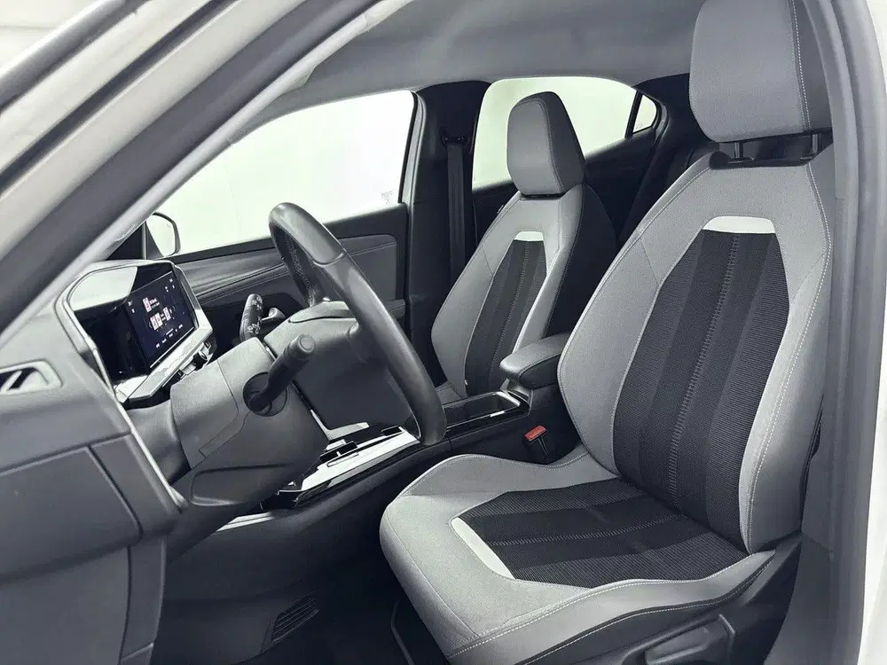 Opel Mokka Business Elegance 50-kWh uit 2021, foto 9
