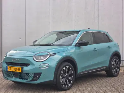 Fiat 600 1.2 Hybrid La Prima Automaat uit 2024
