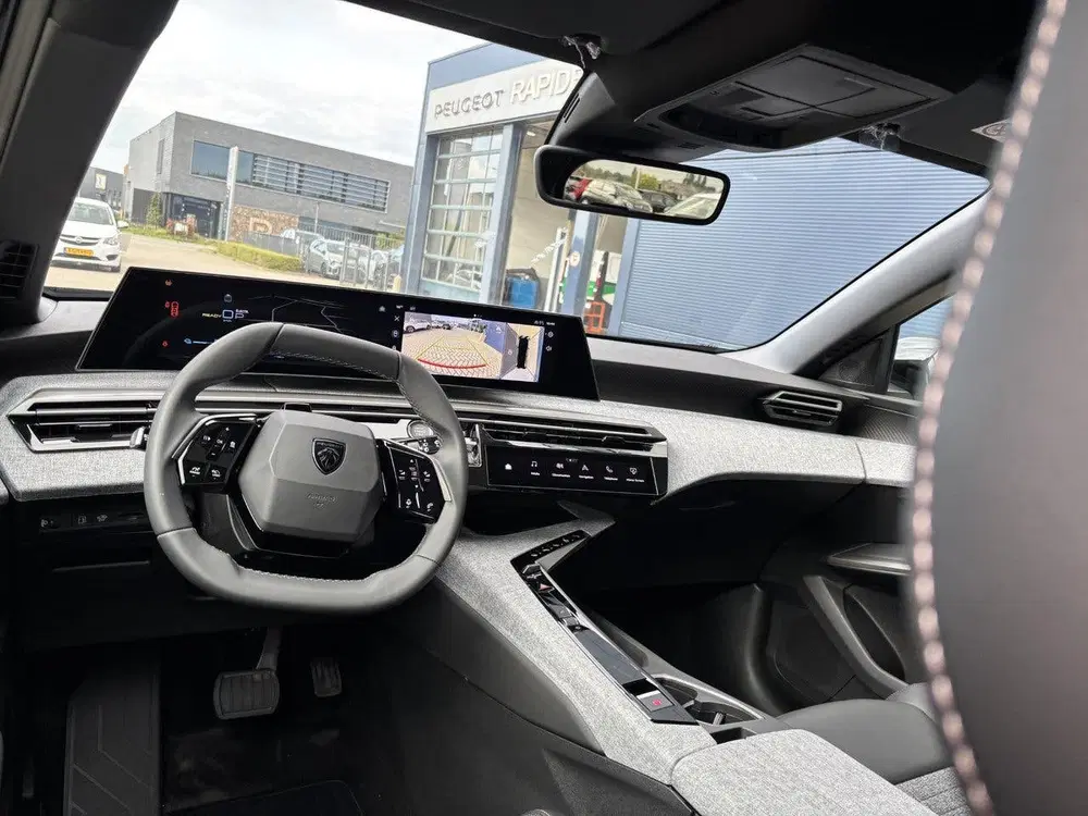 Peugeot 5008 Allure Long Range 97 kWh 7p uit 2026, foto 10
