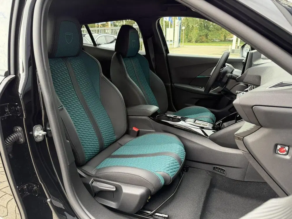 Peugeot 2008 EV Envy 54 kWh uit 2026, foto 12