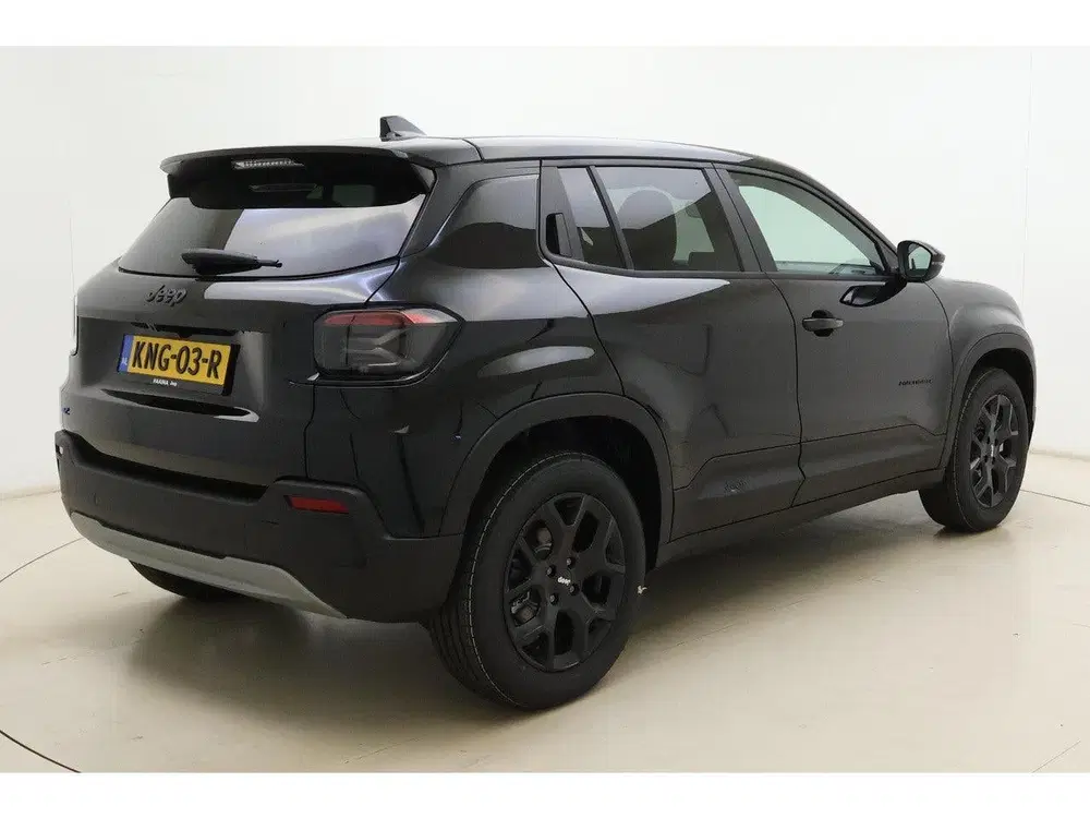 Jeep Avenger Summit 54 kWh uit 2026, foto 2