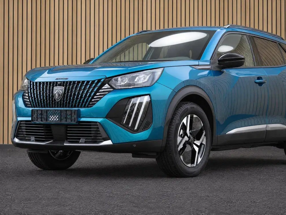 Peugeot 2008 1.2 Hybrid 145 Allure VOORRAAD KORTING uit 2026, foto 11