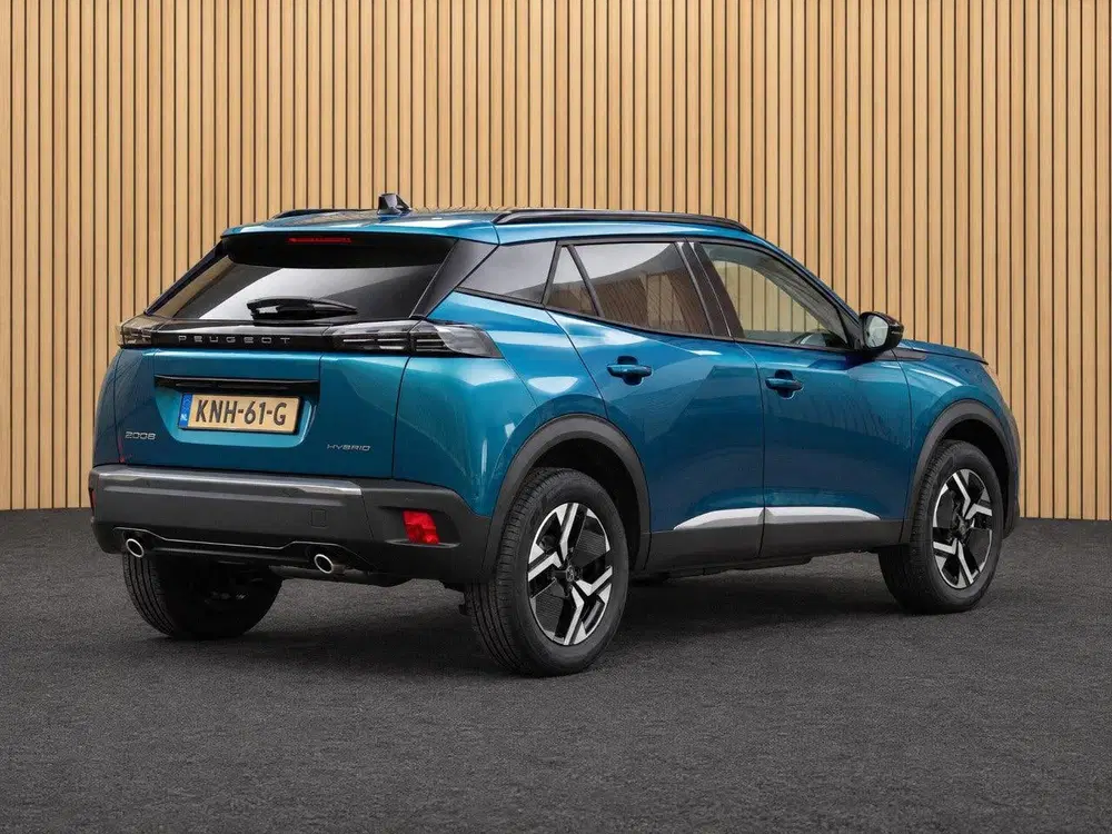 Peugeot 2008 1.2 Hybrid 145 Allure VOORRAAD KORTING uit 2026, foto 5