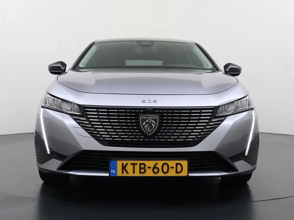 Peugeot 308 SW Allure 136pk Hybrid Automaat uit 2025, foto 3