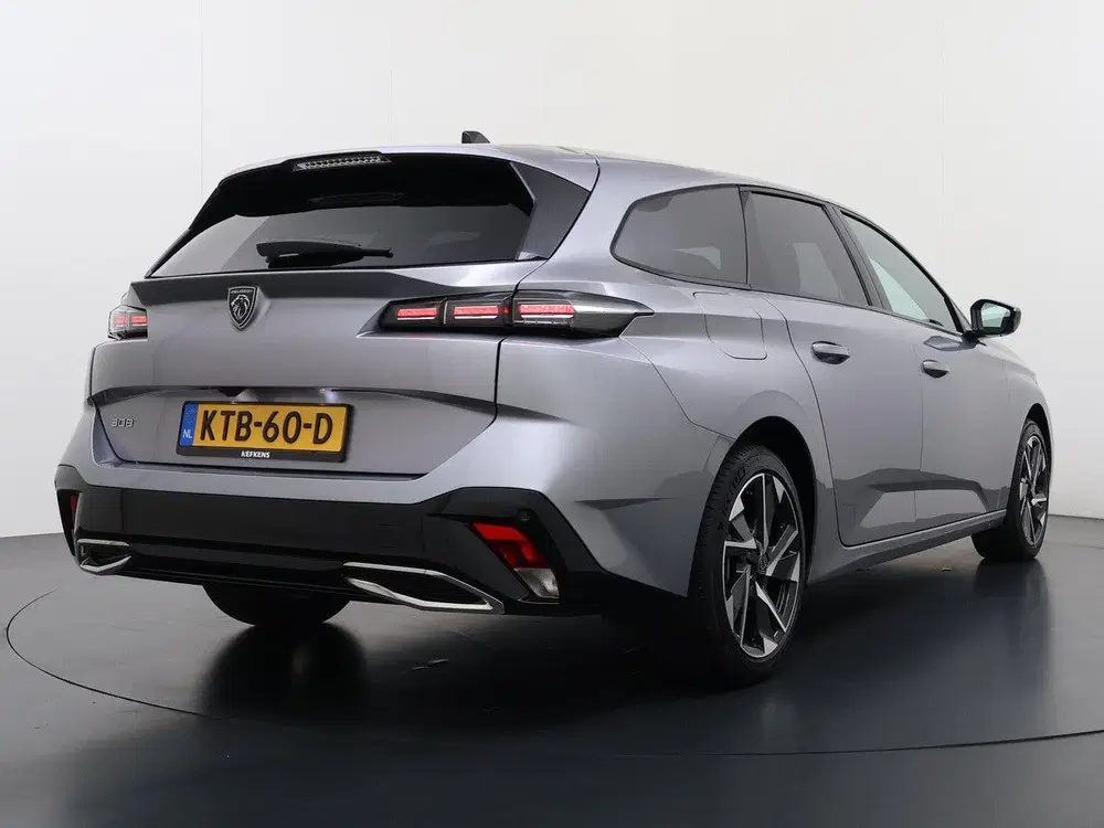 Peugeot 308 SW Allure 136pk Hybrid Automaat uit 2025, foto 7