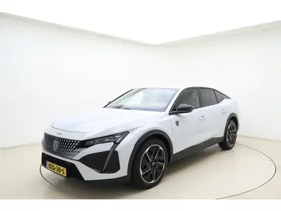 Peugeot 408 1.2 Hybrid 145 e-DCS6 GT Navigatie uit 2025