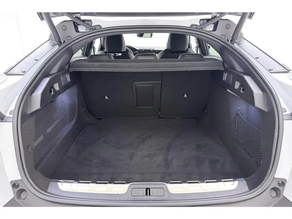 Peugeot 408 1.2 Hybrid 145 e-DCS6 GT Navigatie uit 2025, foto 15