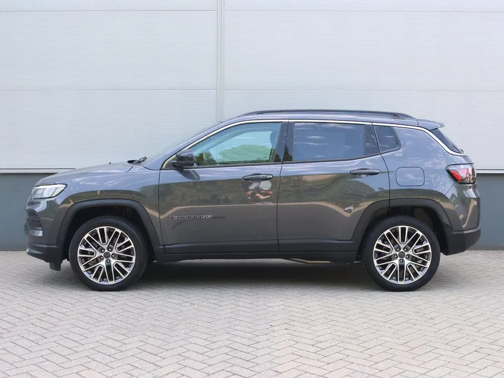 Jeep Compass 4xe 240 Plug-in Hybrid Electric Limited uit 2024, foto 2