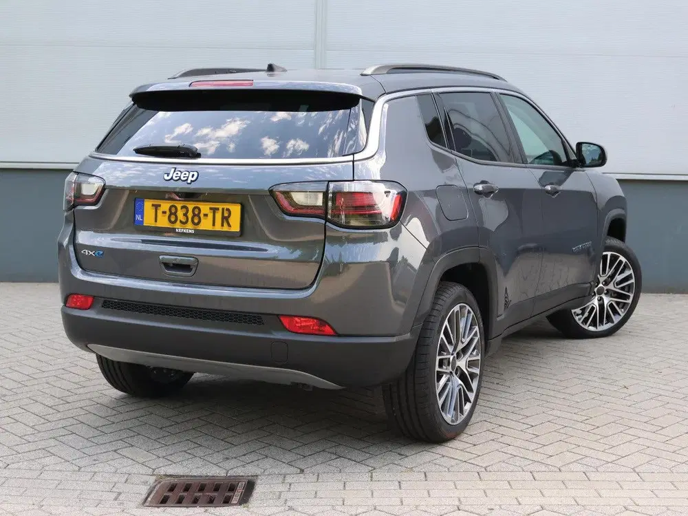 Jeep Compass 4xe 240 Plug-in Hybrid Electric Limited uit 2024, foto 3
