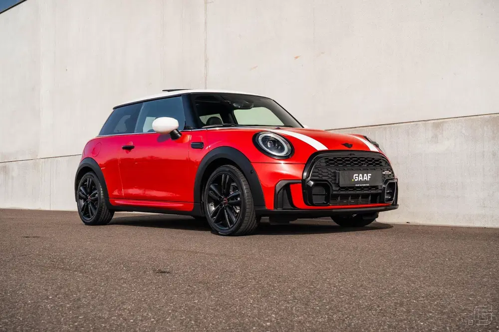 Mini Cooper uit 2022, foto 5