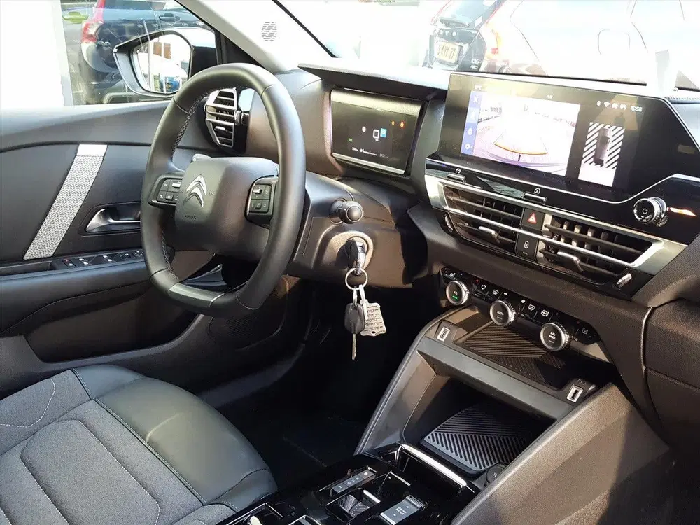 Citroën C4 FEEL PACK 1.2 130pk AUTOMAAT(8t) Trekhaak uit 2024, foto 11
