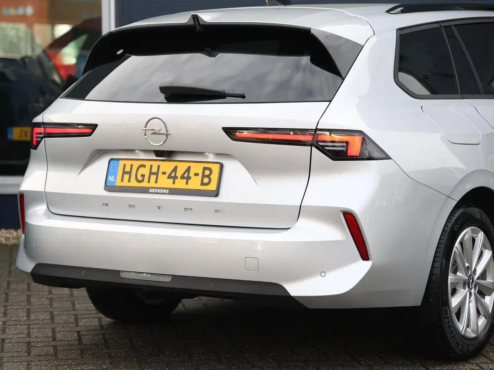 Opel Astra Sports Tourer 1.2 110pk Business Edition C uit 2025, foto 6