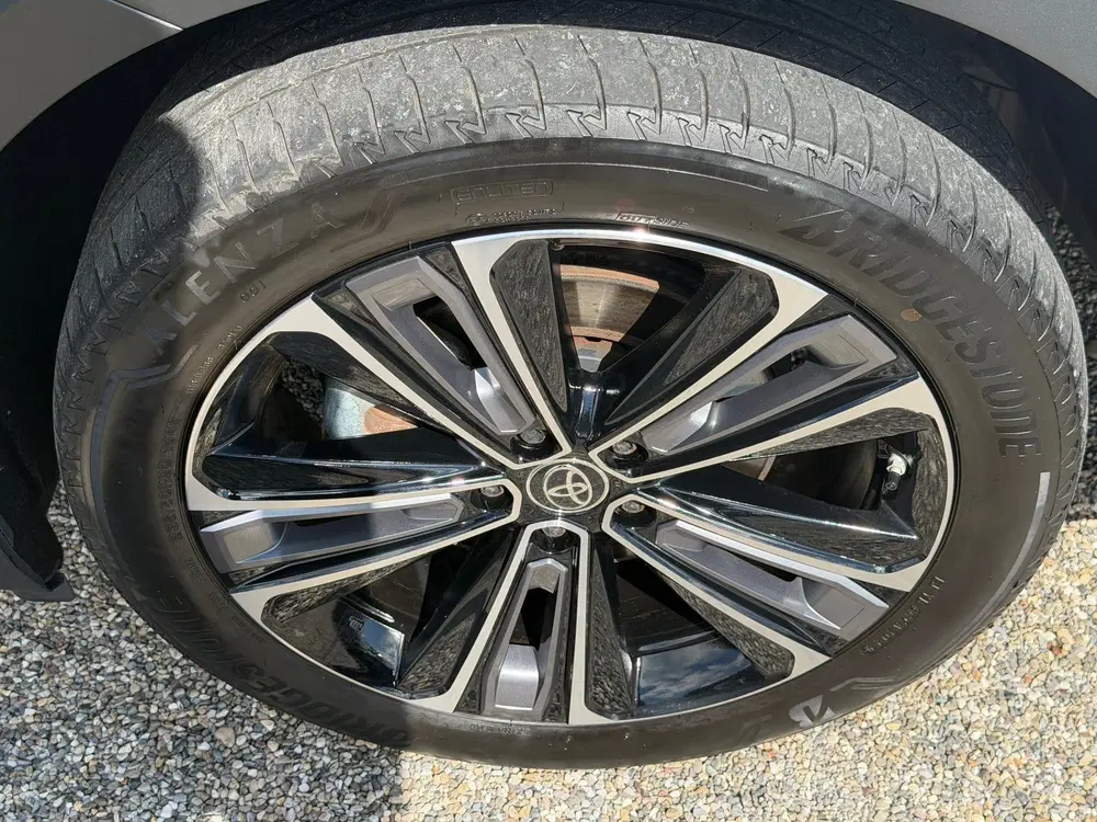 Toyota bZ4X Premium 4WD 71 kWh 400+ Accubereik 360 Cam uit 2023, foto 9