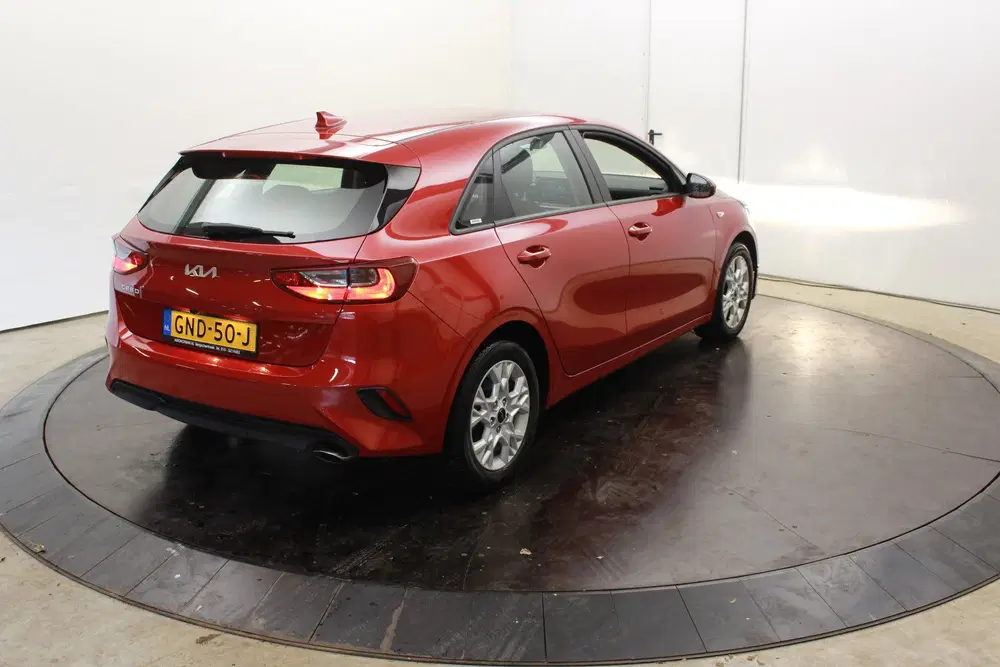 Kia Ceed 1.0 T-GDi ComfortLine uit 2023, foto 6